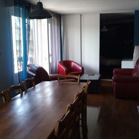 Hotel Patton Avranches Bagian luar foto