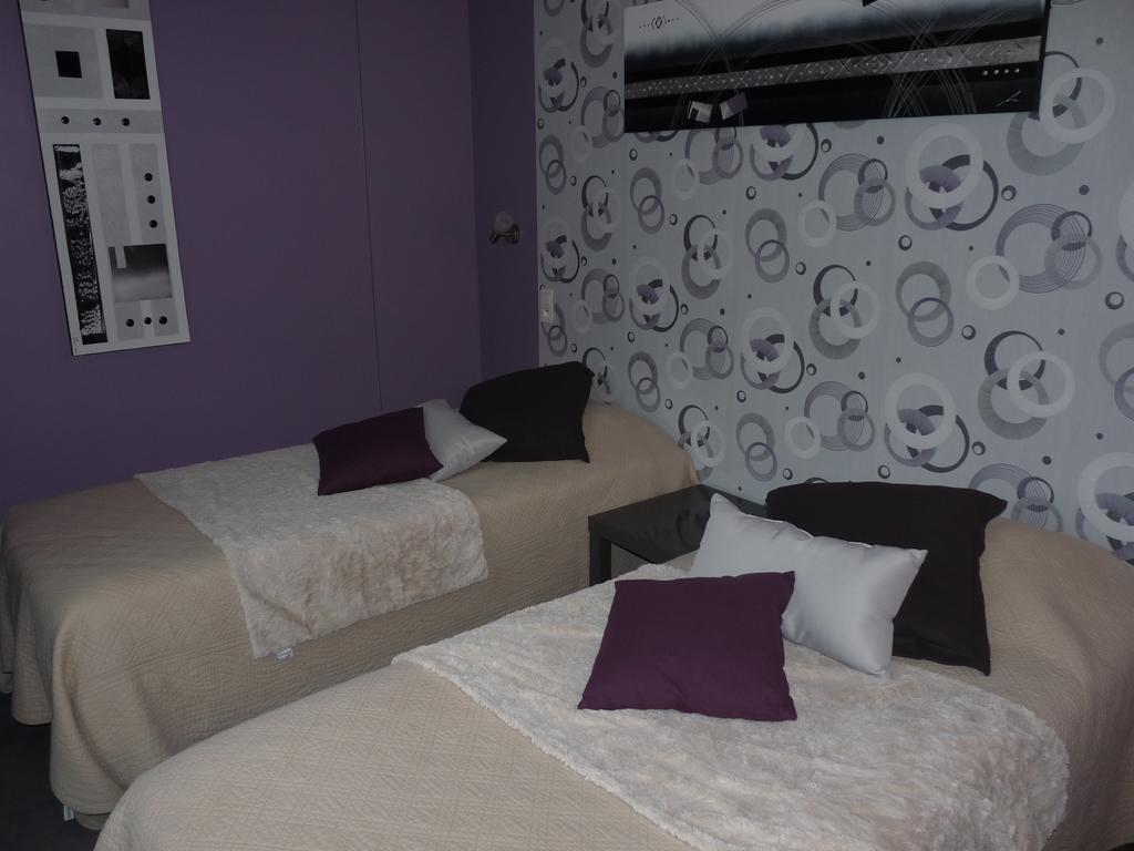 Hotel Patton Avranches Bagian luar foto