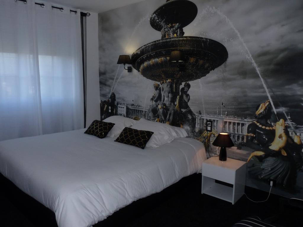 Hotel Patton Avranches Bagian luar foto