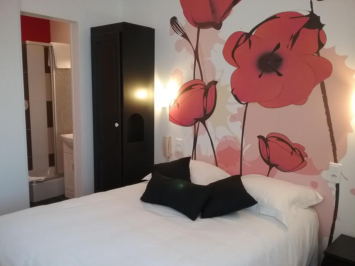 Hotel Patton Avranches Bagian luar foto