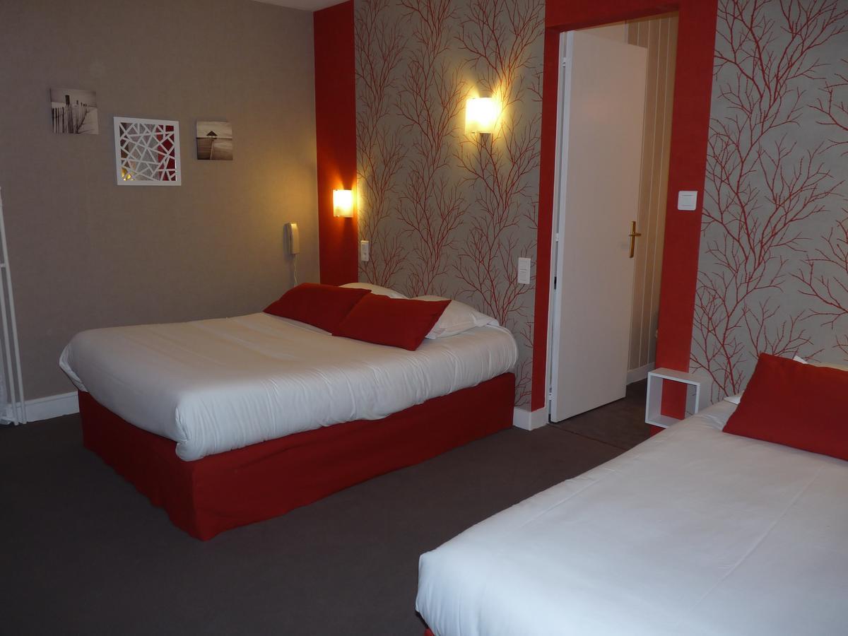 Hotel Patton Avranches Bagian luar foto